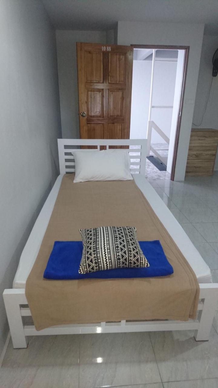 Easy Rooms And Minimart Ko Lanta Exterior foto